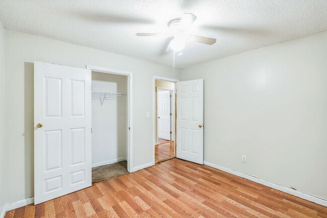 Building Photo - Charming 4BR House in Douglasville
