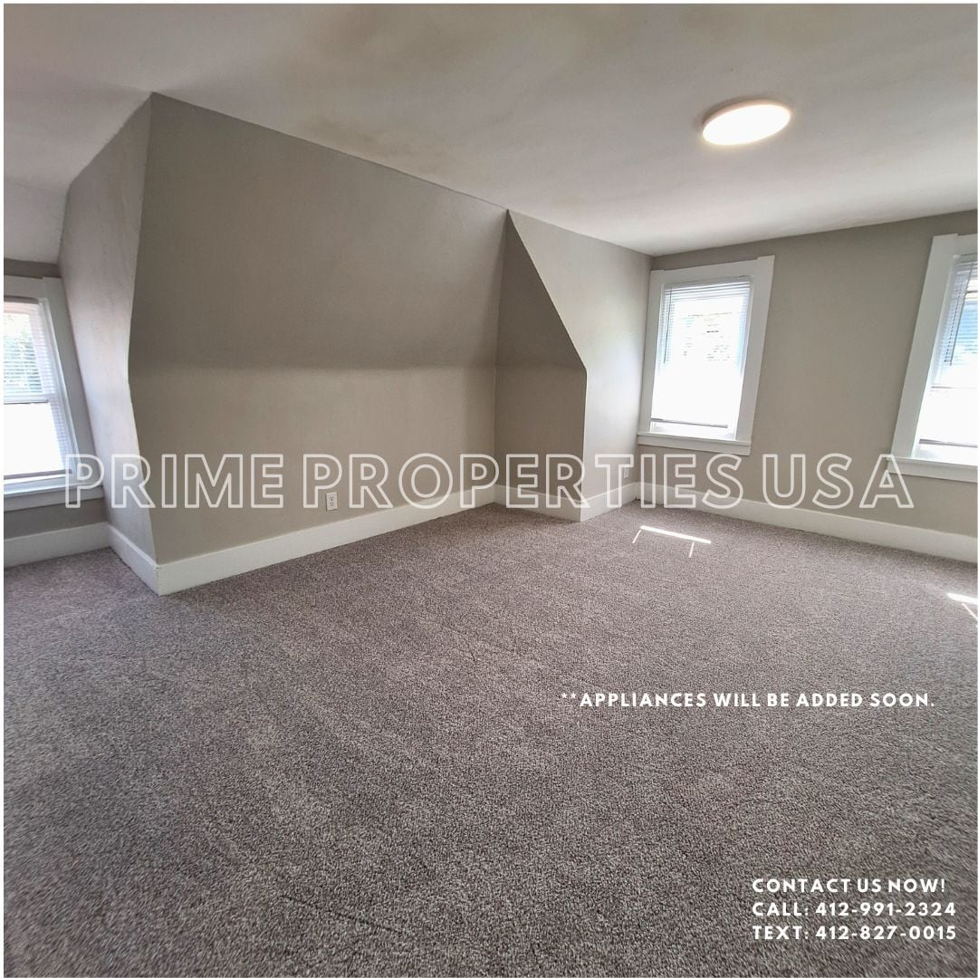 Building Photo - 354 3rd Ave