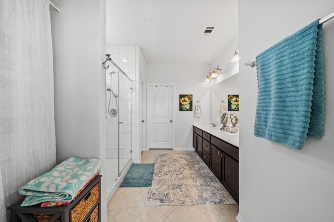 Building Photo - 1313 Mainland Shrs Ln