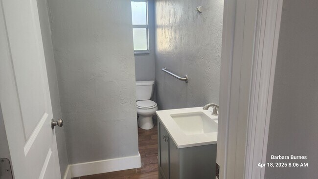 Building Photo - 126 Gardiner Ct