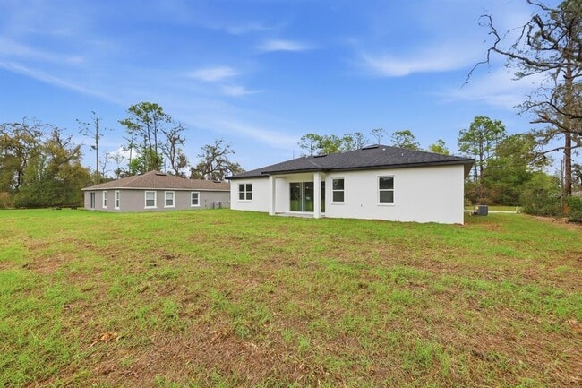 Building Photo - 13975 SW 27 Ct Rd
