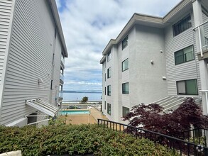 Building Photo - Alki Shores Condominiums - Alki Beach