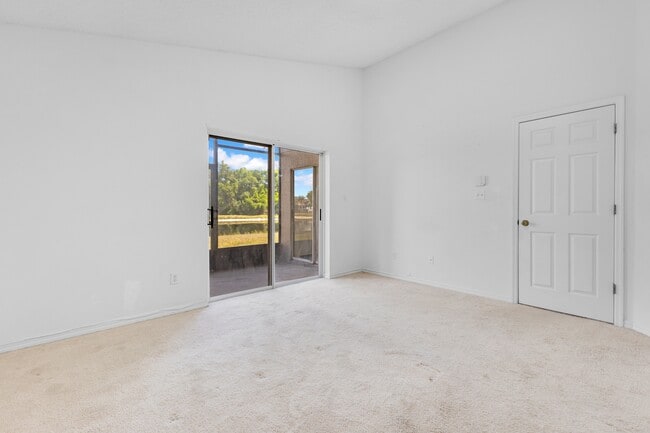 Building Photo - 7931 Oakstone Ct