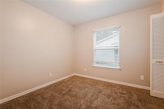 Building Photo - 523 Fairview Dr