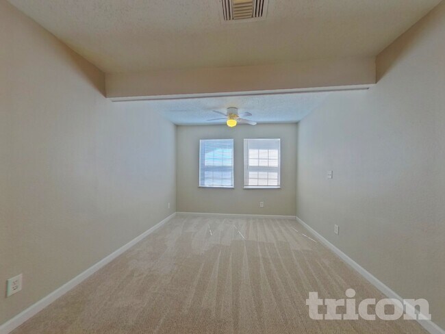 Building Photo - 15375 Hopedale Ln