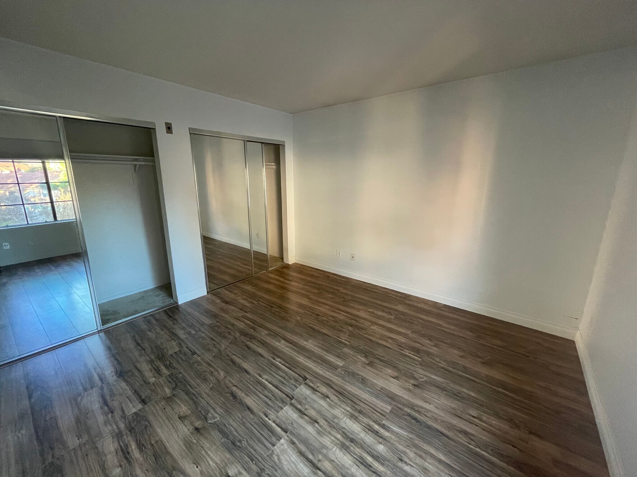 Building Photo - 12071 Alta Carmel Ct