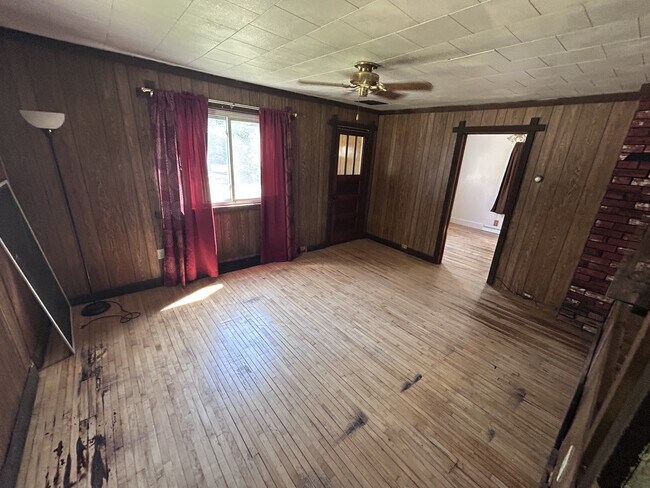 Building Photo - 11801 Black River Rd