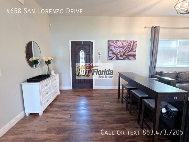 Building Photo - 4658 San Lorenzo Dr