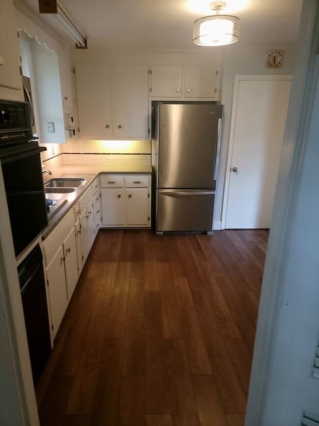 Building Photo - Delightful 3 Bedroom Home for Rent in Henrico