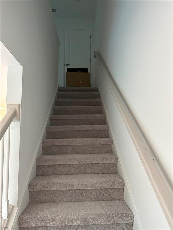 Building Photo - 14237 Oviedo Pl