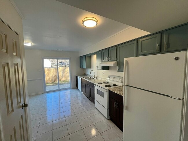 Building Photo - 1408 Callandish Ct