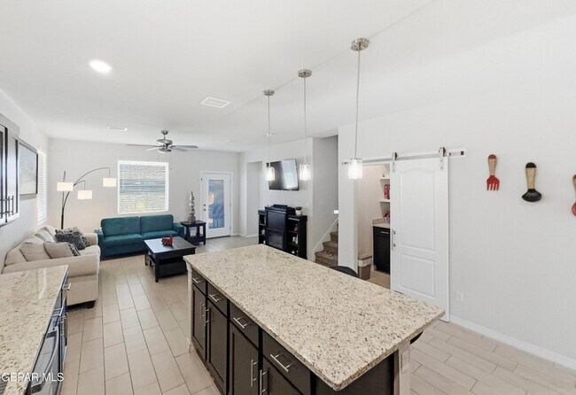 Building Photo - 1664 Sam Dominguez