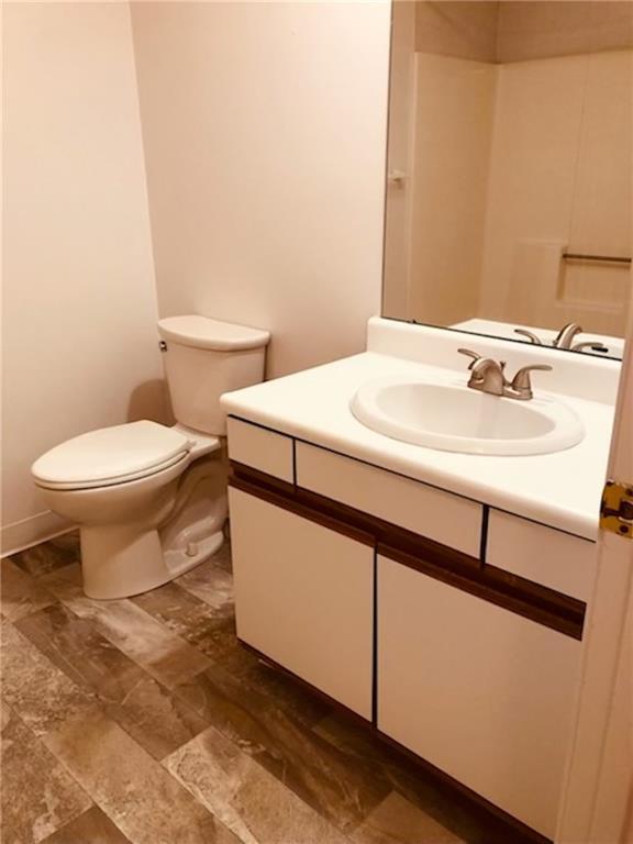 Building Photo - 724 Beverage Hill Ave