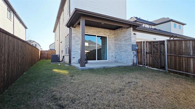 Building Photo - 11518 Brompton Dr