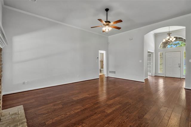 Building Photo - 4622 Hackberry St