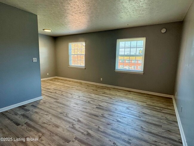 Building Photo - 3108 Springfield Dr