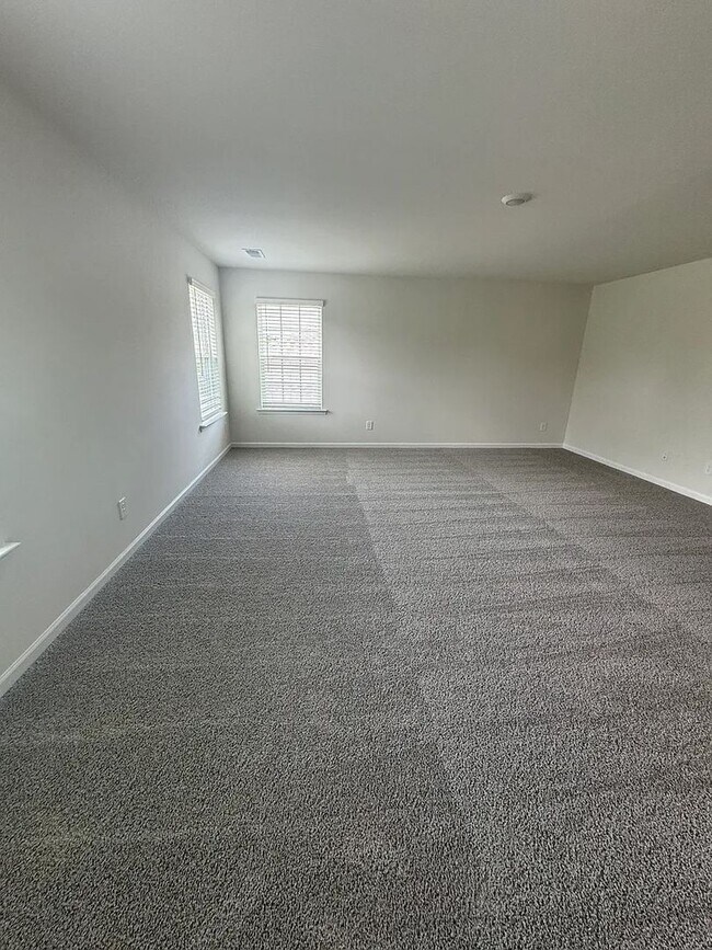 Building Photo - Brand New 4BR/2.5BA Single Family Home