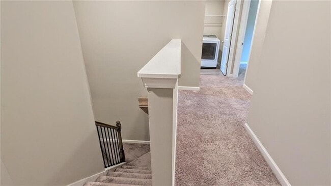 Building Photo - 3668 Acorn Dr