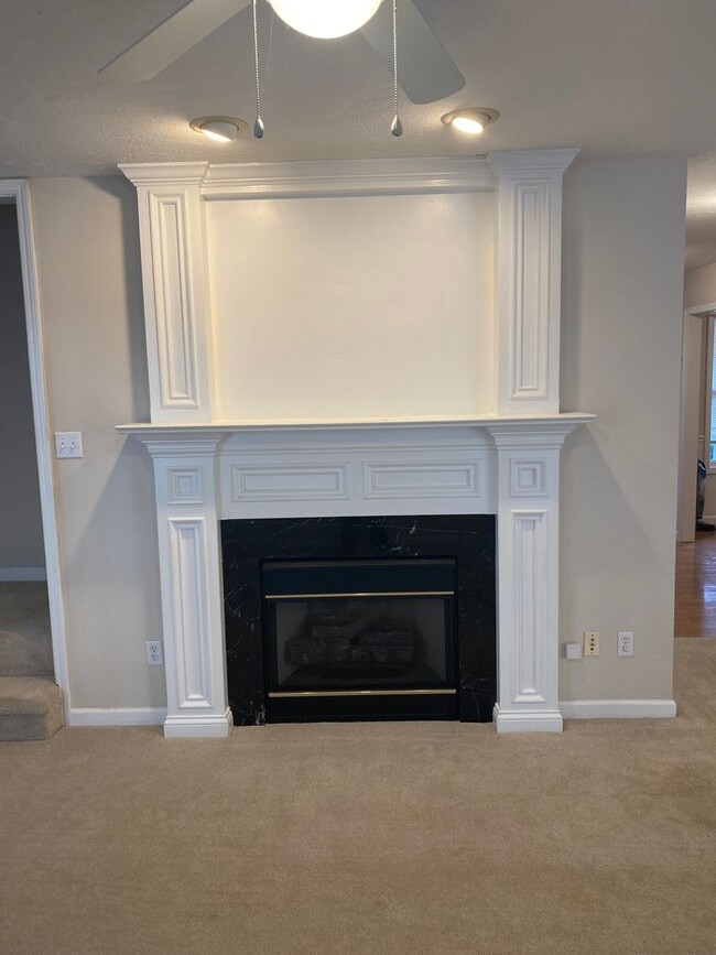 Building Photo - 3438 Topside Rd