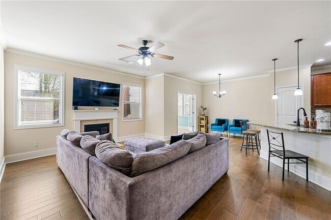 Building Photo - 2145 Red Barn Ct