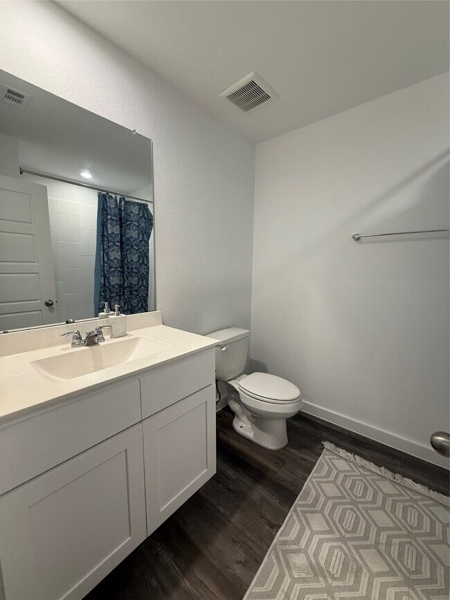 Building Photo - 1119 Fringed Bluestar Dr