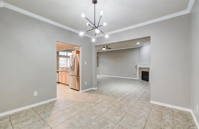 Building Photo - 4823 Upland Dale Ct