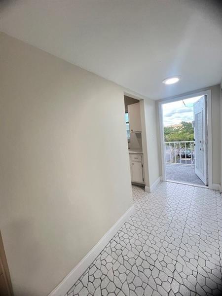 Building Photo - 8515 Sunrise Lakes Blvd