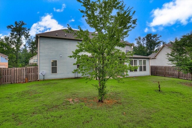 Building Photo - 226 Sandleton Way