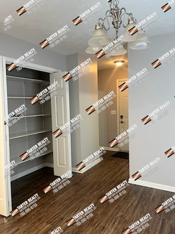 Building Photo - 1608 S Stapleton Dr