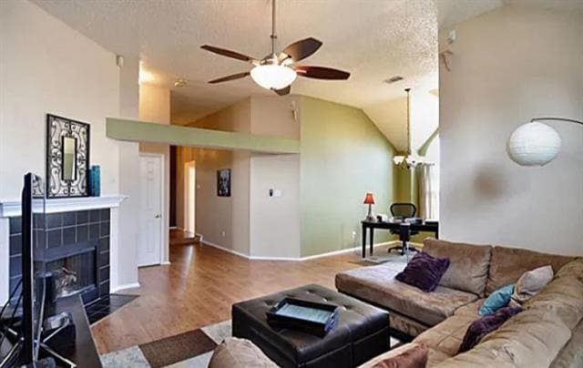 Building Photo - 2081 Amherst Dr