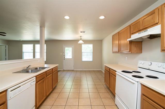 Building Photo - 8933 Preakness Cir