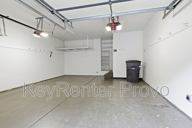 Building Photo - 5069 N River Park Way