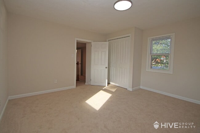 Building Photo - Fully Remodeled Home with Detached Garage ...