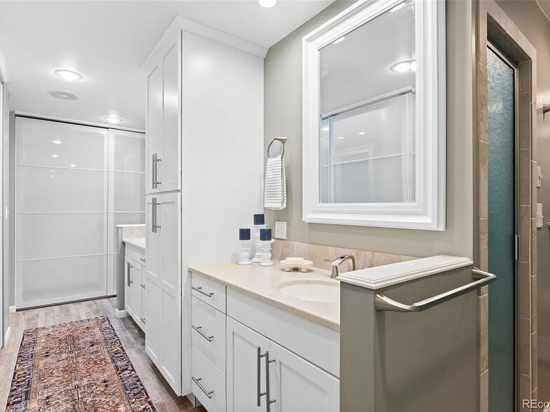 Building Photo - 9156 E Stanford Pl