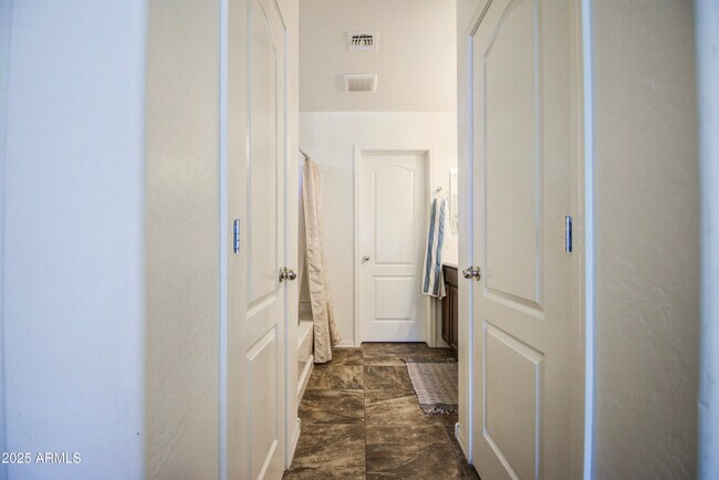 Building Photo - 4357 E Pony Ln