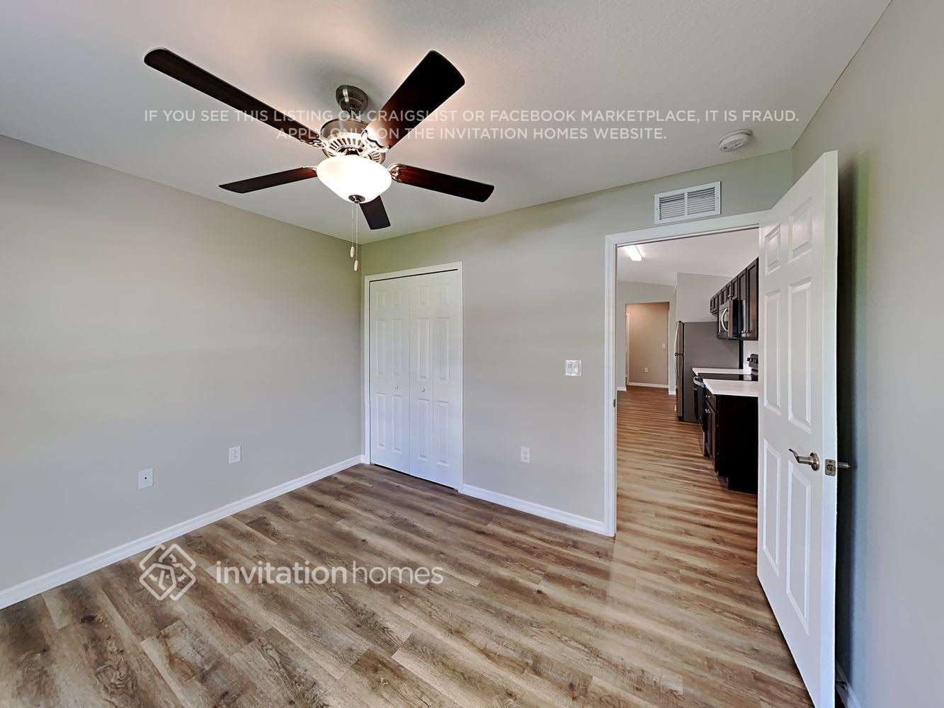 Building Photo - 703 NE Juanita Pl