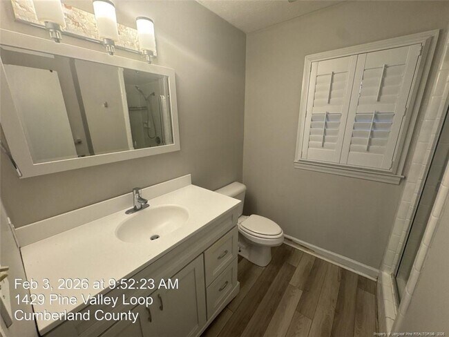 Building Photo - 1429 Pine Valley Loop