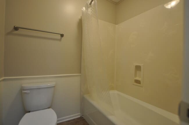 Building Photo - Coming Soon: Stunning 3 Bedroom, 2 Bathroo...