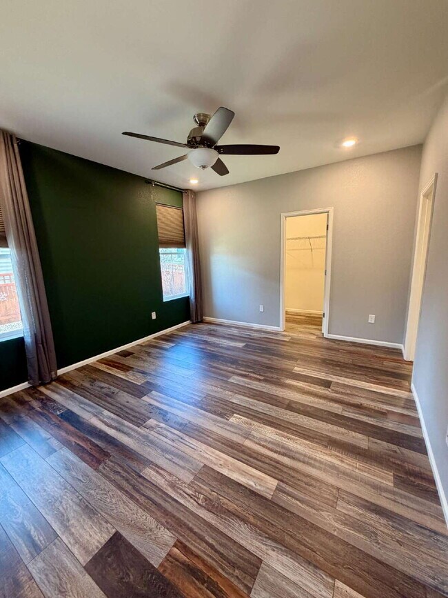 Building Photo - MOVE IN SPECIAL:   Move in before February 20th, 2026 receive $500 off of 1st Month’s Rent.