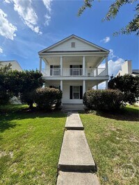 Building Photo - 45 Godley Park Wy