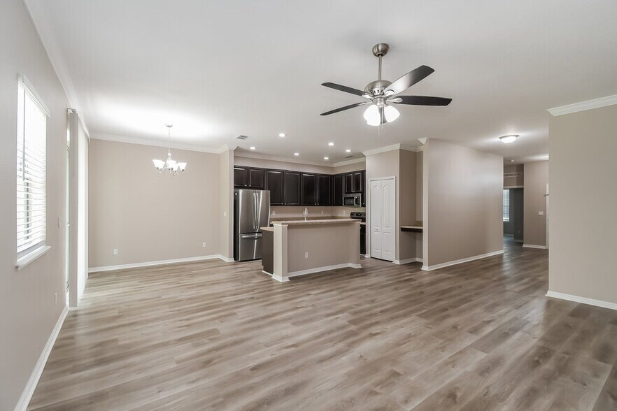 Building Photo - 9325 Aplomado Circle