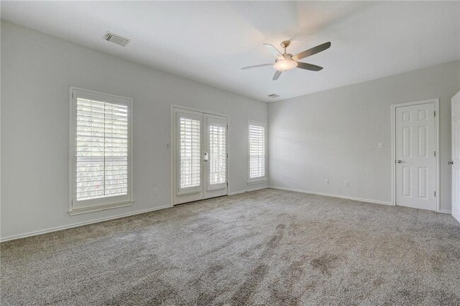 Building Photo - 2614 Kinney Oaks Ct