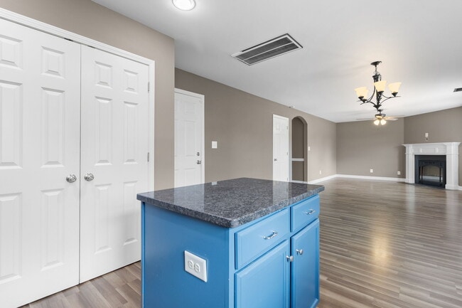 Building Photo - 269 Declaration Dr