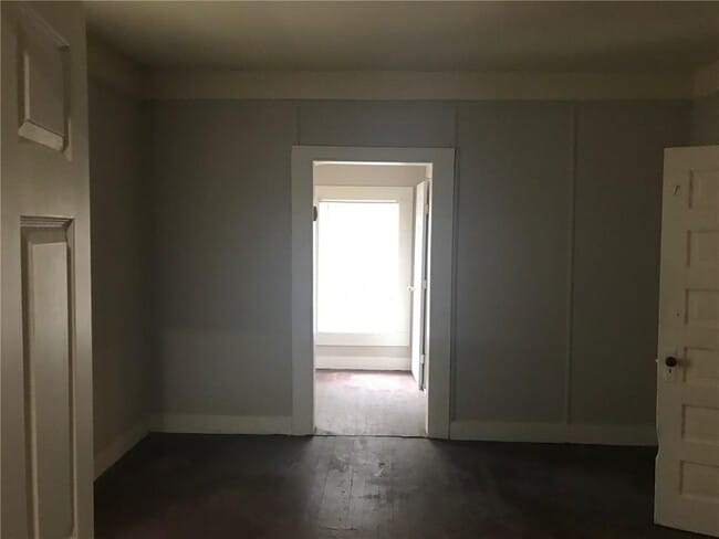 Building Photo - 5 Gulf St