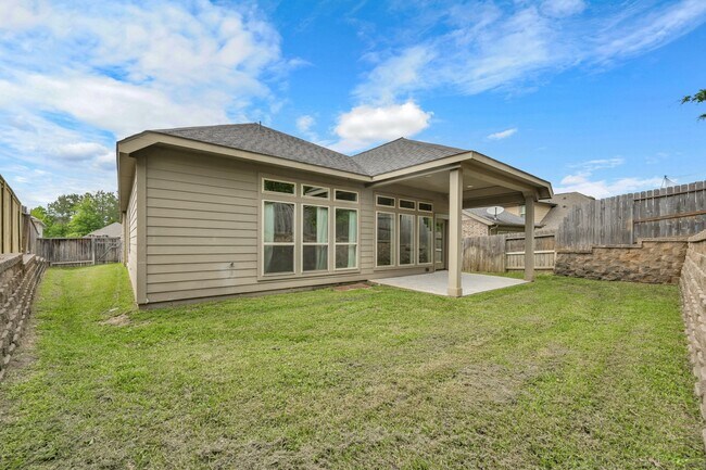 Building Photo - 122 Kinnerly Peak Pl