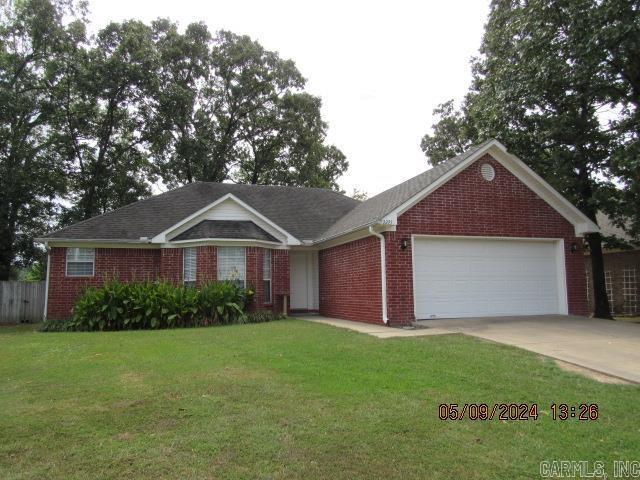 Primary Photo - 2225 Dillard Dr