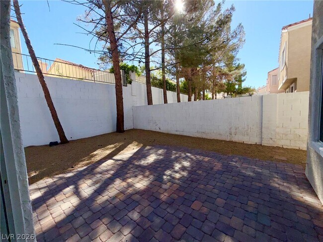 Building Photo - 9729 Trail Rider Dr
