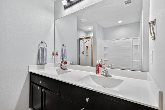 Building Photo - 5636 Rainflower Terrace Ln