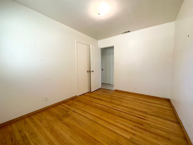 Building Photo - Charming Single-Story Home in Fair Oaks!