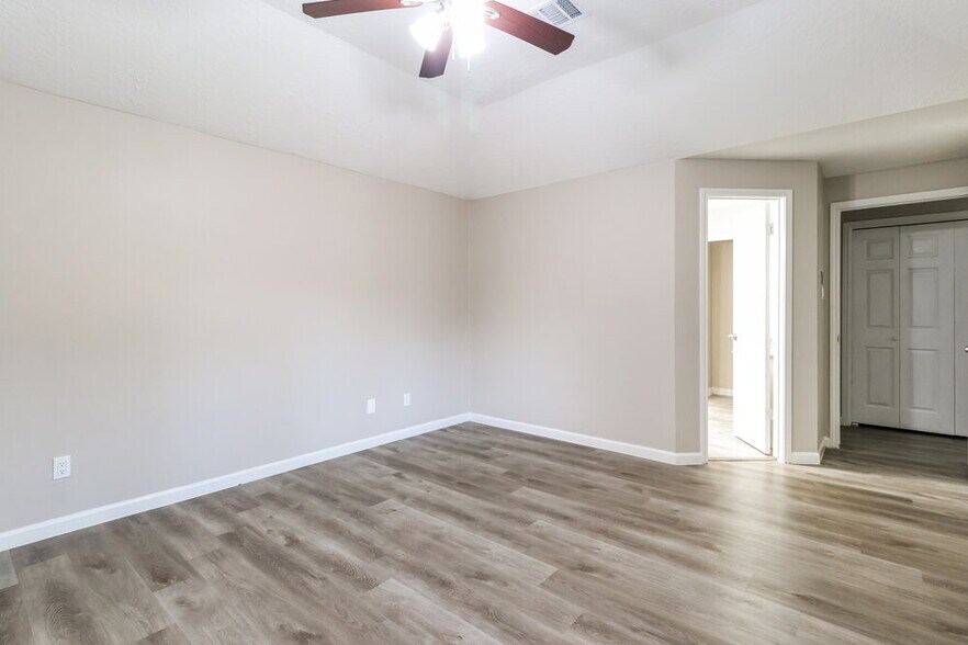 Building Photo - 3218 Woodwind Rd